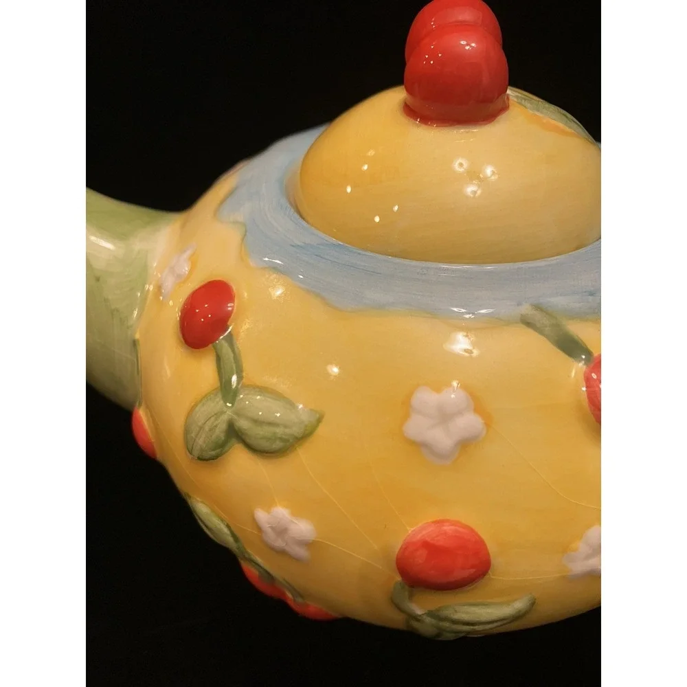 Oneida Cherries Jubilee Yellow Red Floral Ceramic Country Teapot Discontinued